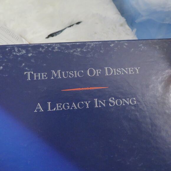 The Music of Disney: A Legacy in Song 3 CD Box Set 1992 Collectible Edition - Picture 2 of 7